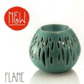 immagine di Brucia essenze in ceramica verde Flame